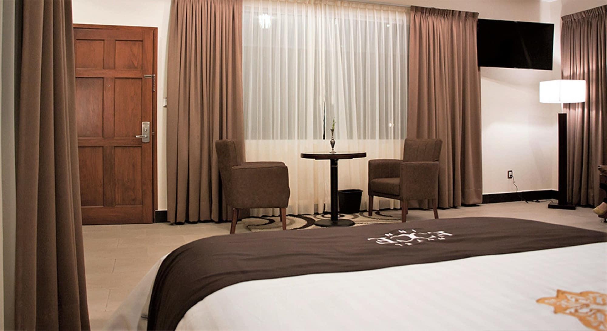Hotel Ecce Inn & Spa Silao Kültér fotó A room at the hotel