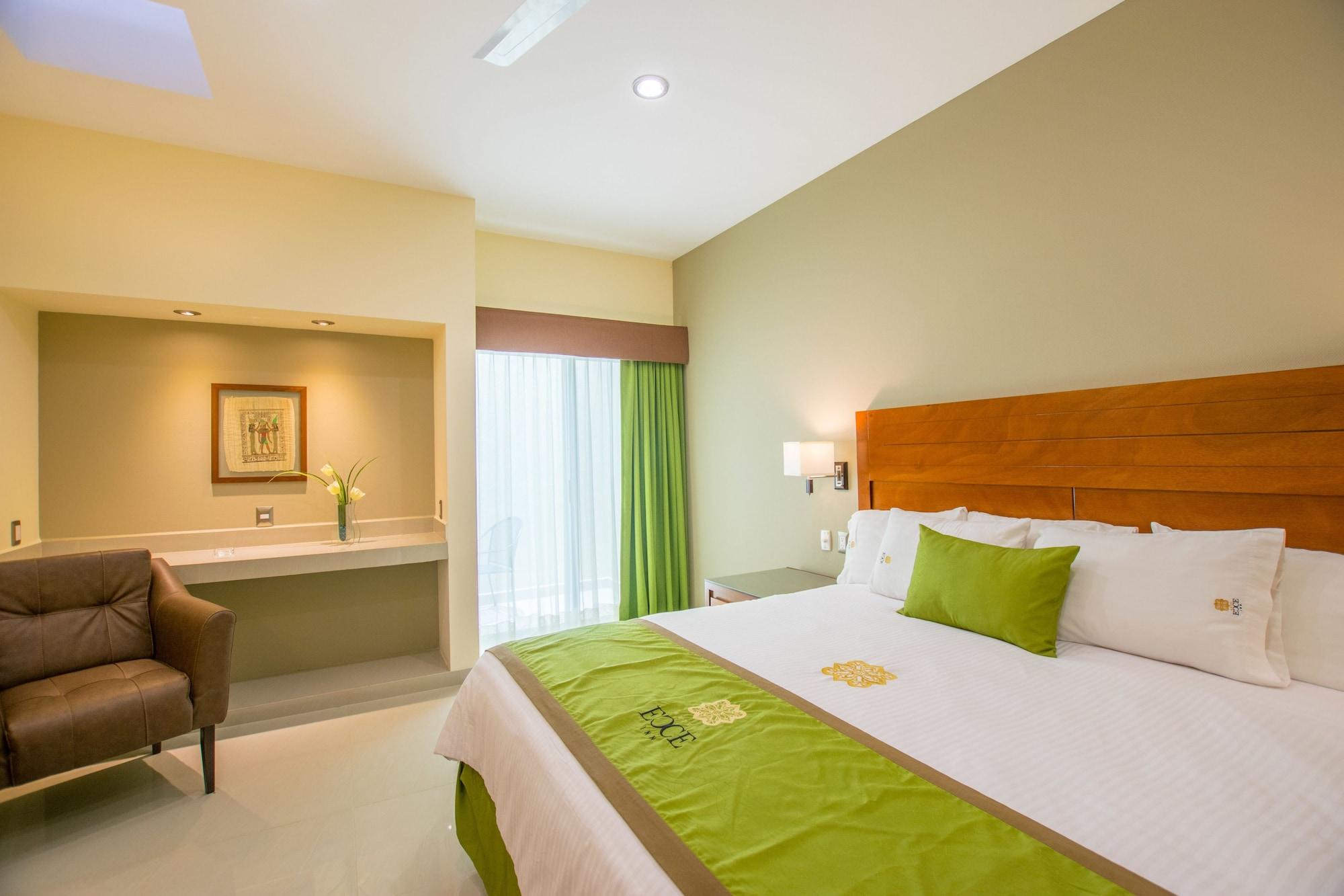 Hotel Ecce Inn & Spa Silao Kültér fotó A room at the hotel