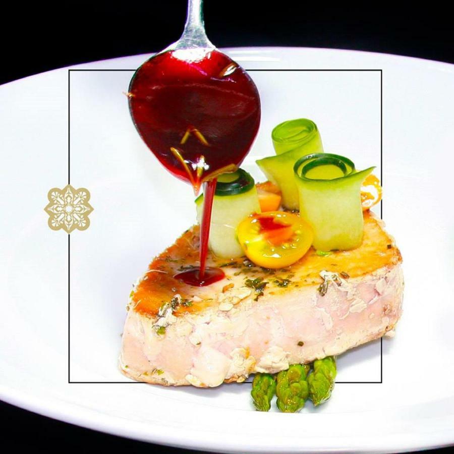 Hotel Ecce Inn & Spa Silao Kültér fotó A plate of food